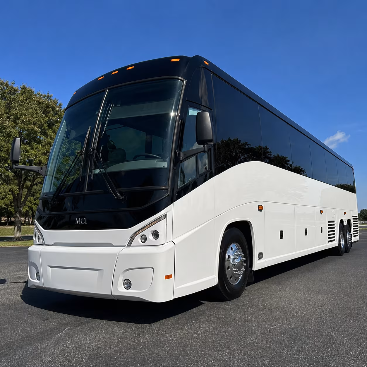 corporate shuttle buses to the phoenix convention center and west valley conference venues