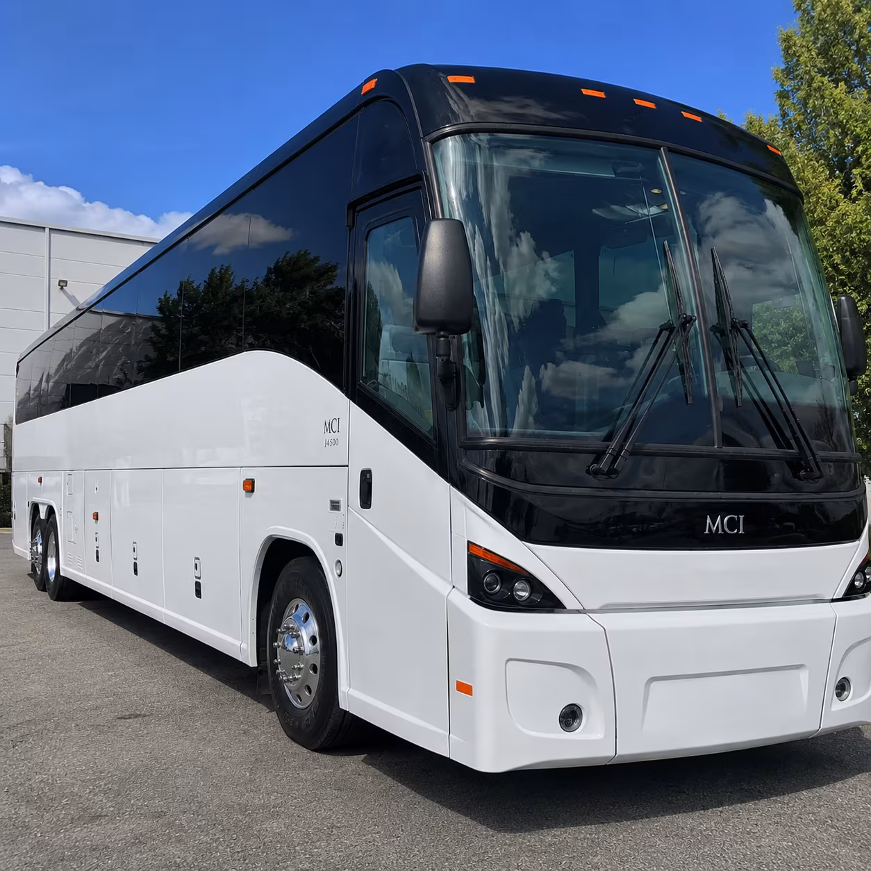luke afb shuttle buses for personnel moves training cohorts base events