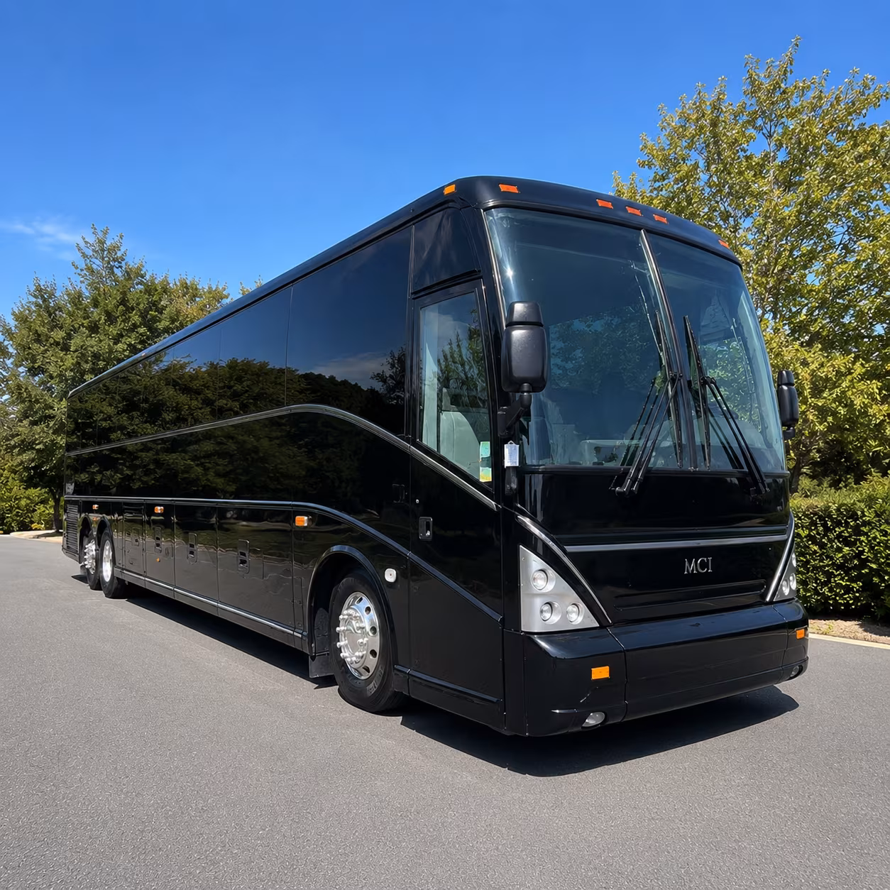 use one bus to hit multiple cactus league parks in a single day